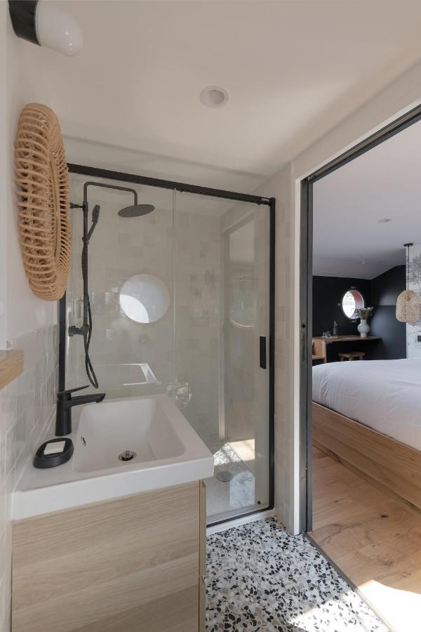 Hotel La Peniche - Bed And Bicycle - Tournon Exteriér fotografie